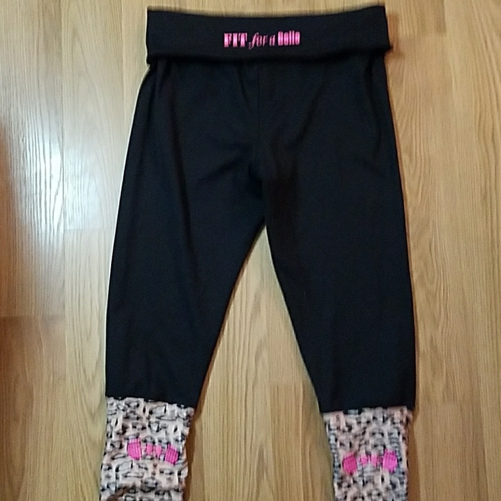Compression workout leggings